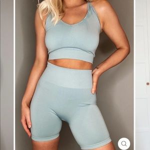 Sky Blue Seamless Sports Bra